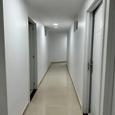 Anau 1d- - Yumbo *