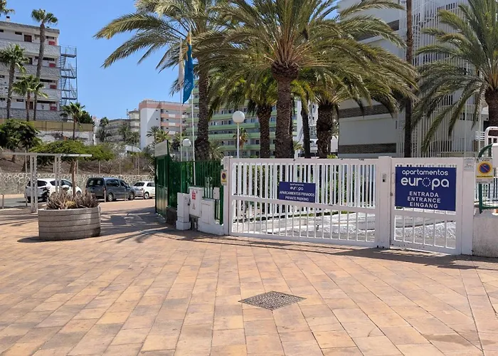Anau 1d- Playa Del Ingles - Yumbo San Bartolome de Tirajana (Gran Canaria)